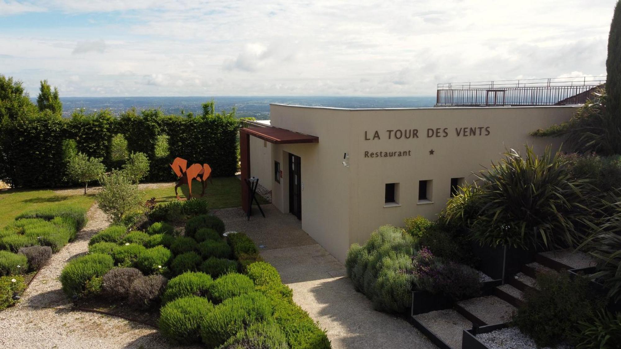 לינה וארוחת בוקר ברגרק Le Domaine De La Tour Des Vents מראה חיצוני תמונה